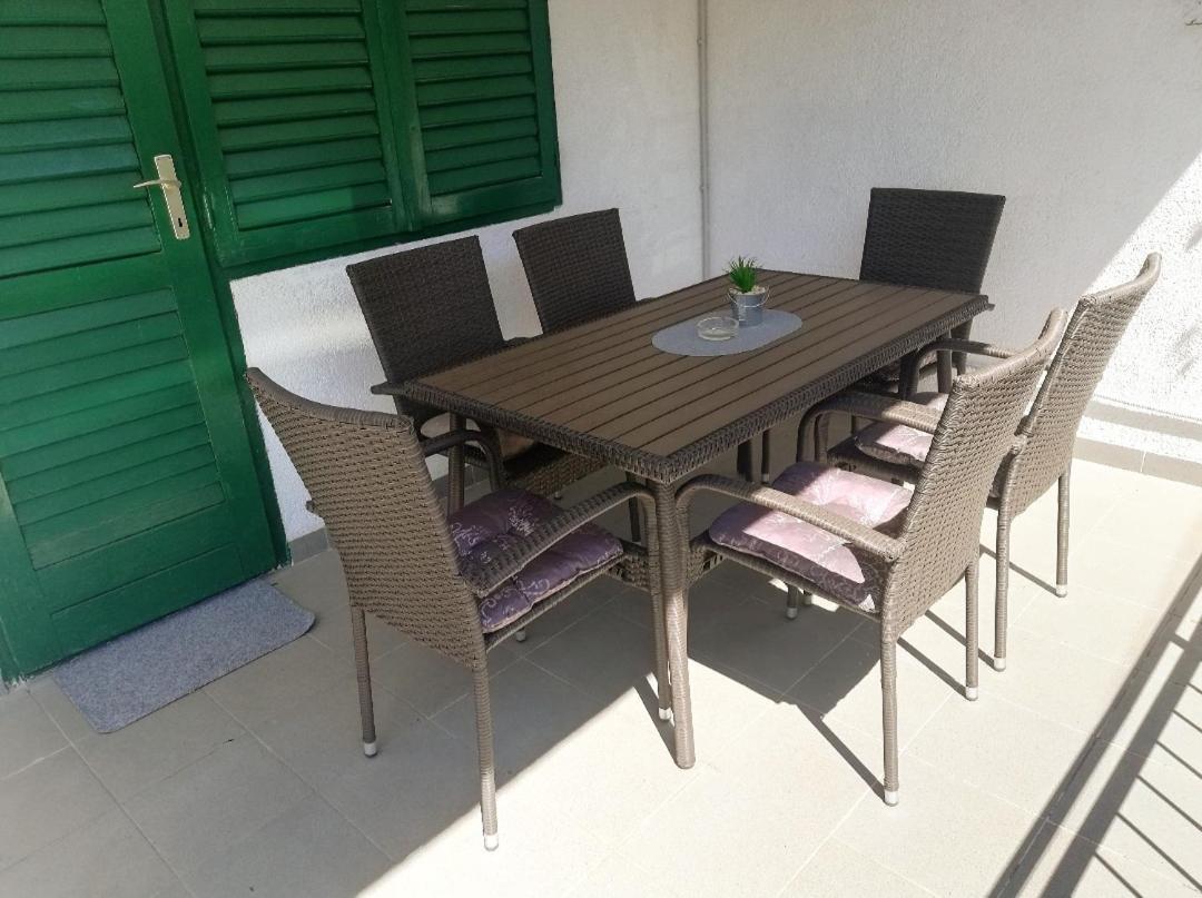 Mala Kuca Daire Vodice Dış mekan fotoğraf
