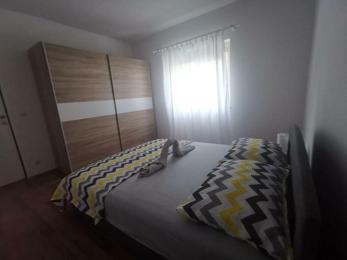 Mala Kuca Daire Vodice Dış mekan fotoğraf
