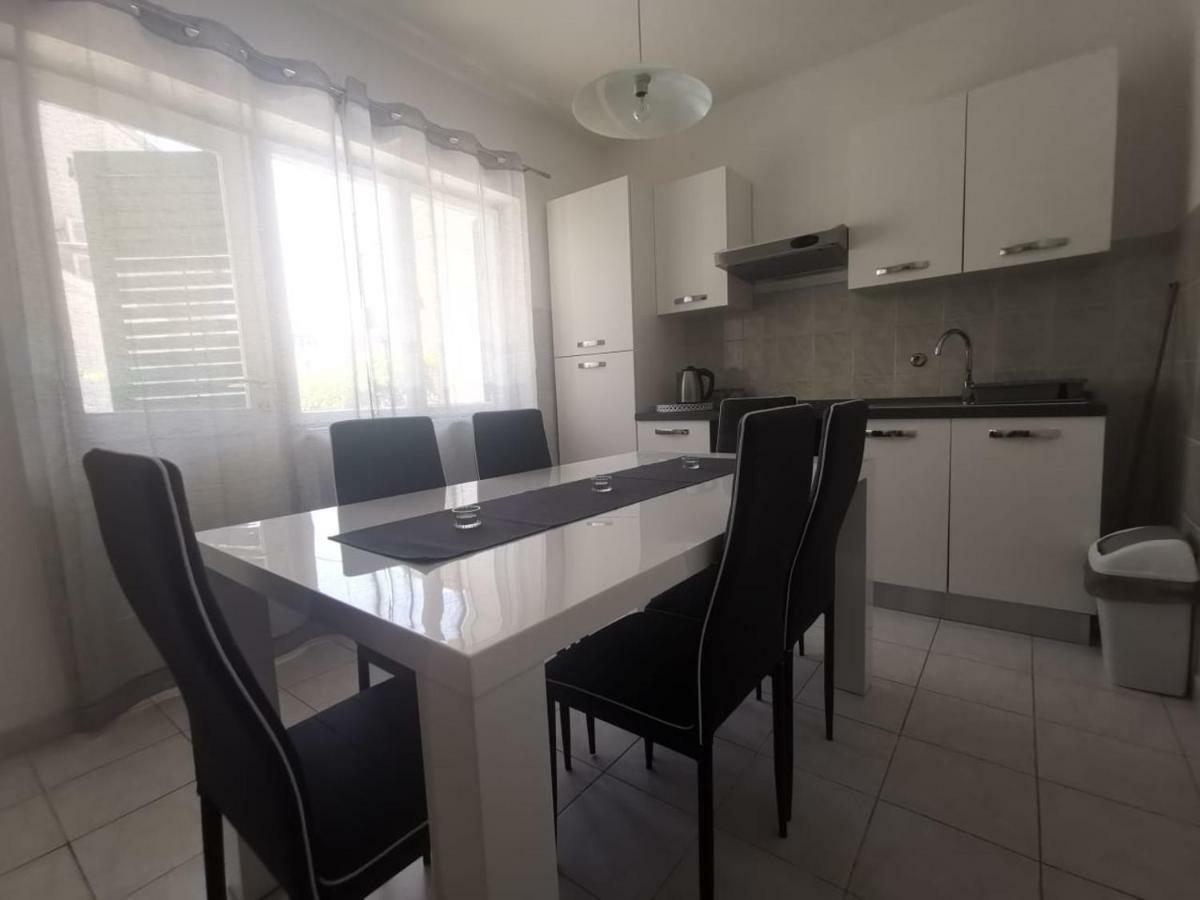 Mala Kuca Daire Vodice Dış mekan fotoğraf